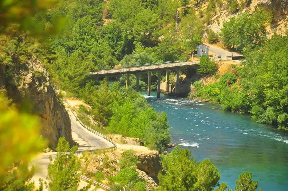 Antalya Jeep Safari: Full-Day Taurus Mountains Off-Road Tour with Lunch & Hotel Pickup
