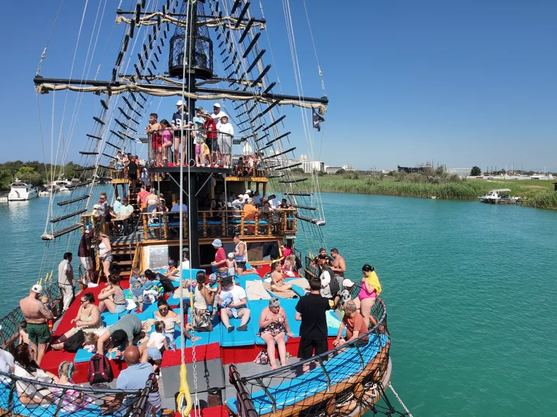 Manavgat-Flusskreuzfahrt & Großer Basar ab Side