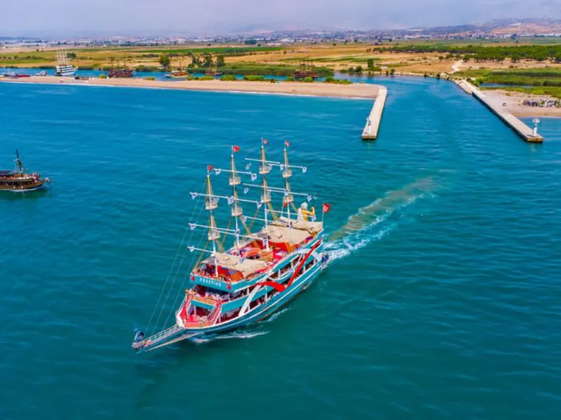 An Unforgettable Day with Family: Boat Tour on the Manavgat River