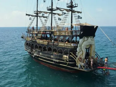 Alibaba Pirate Boat Tour from Belek