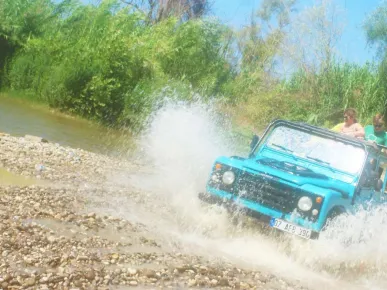 Antalya: Wycieczka Jeep Safari do Yanartaş