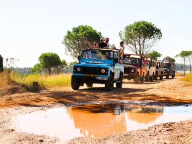 Antalya: Wycieczka Jeep Safari do Yanartaş