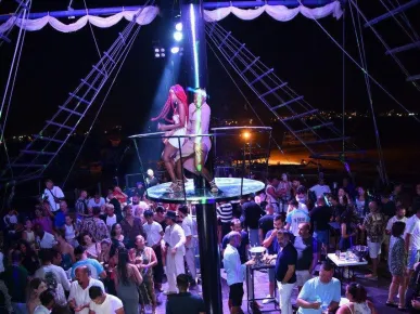 Nachtleben und Restaurants in Kemer, Antalya, Alanya und Side – Unterhaltsame Nächte - 2