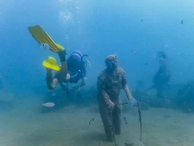 Side Tauchgang Tour - Erkunden Sie die Wunder des Mittelmeer Unterwassermuseums