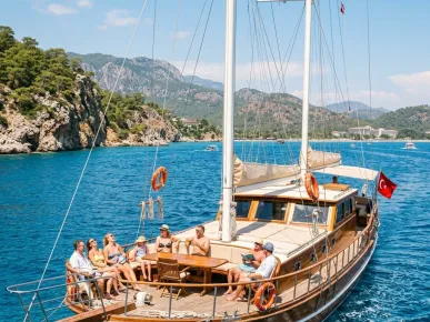 Side Boat Trip in Turkey: Hidden Coves, Best Prices & VIP Tips (2026 Guide)