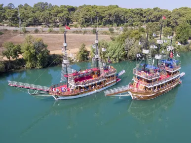 Side - Manavgat Bootstour und Basar